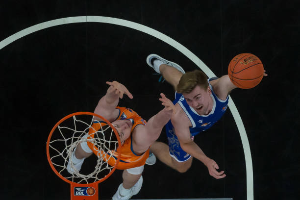 的高水平理 的高水平理