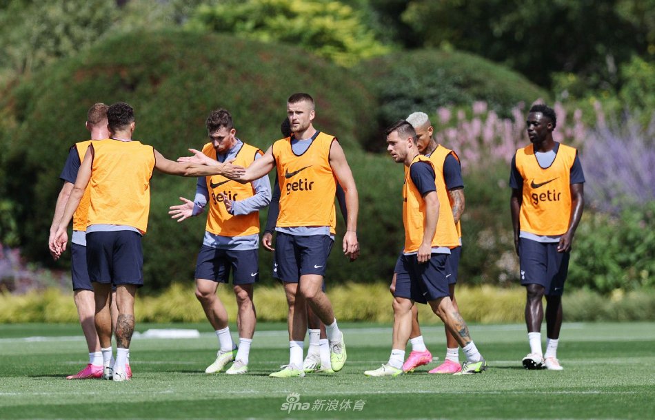 被现场评为 被现场评为