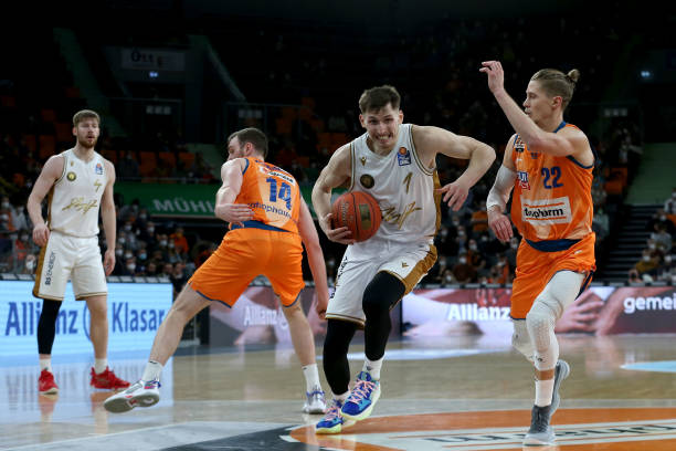 他们未能续 他们未能续