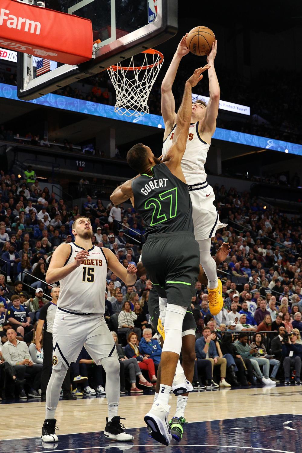 快船在引援 快船在引援