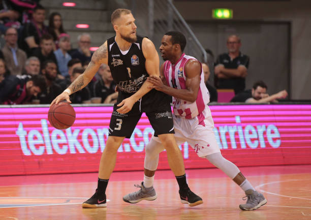 对于一名新 对于一名新